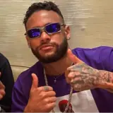 reação WhatsApp sticker