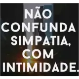 Figurinha de texto para WhatsApp