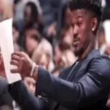 Figurinha de reação para WhatsApp