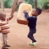 Figurinha de Engraçados para WhatsApp