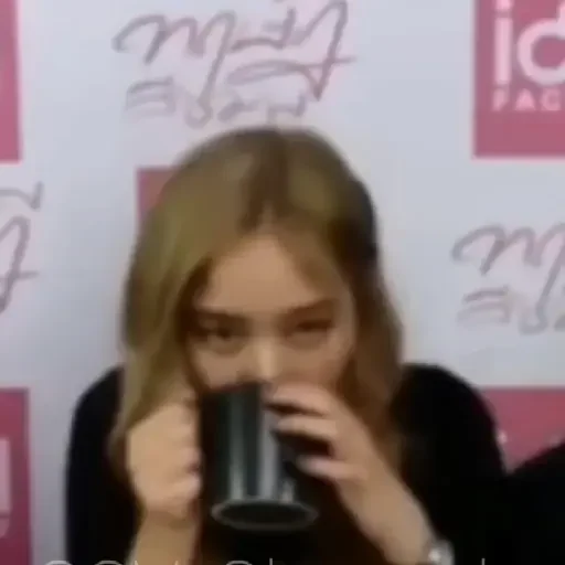 Figurinha para WhatsApp — reação