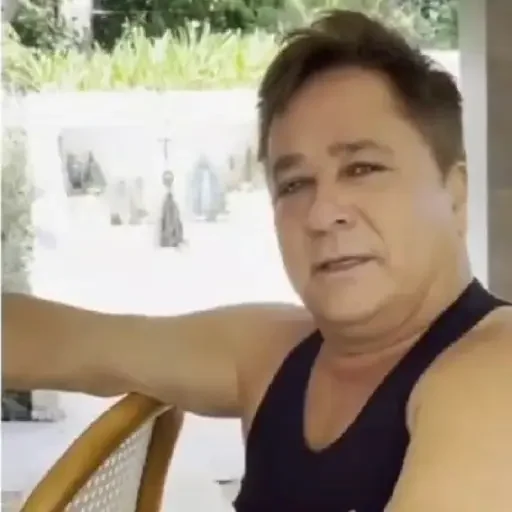 Figurinha para WhatsApp — reação