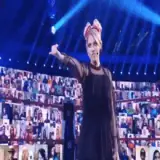 Música WhatsApp sticker